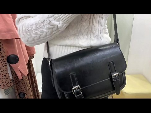 ❤️ Публична мастурбация на младата кучка FeralBerry с вибратор в стаята за обличане ❤️❌ Слуги в bg.virtsextor.ru ❌️❤